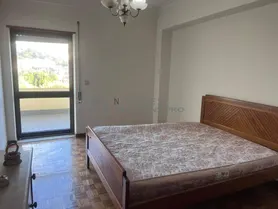 Fotografia 11 de 18: Lote constituído por duas frações autónomas, situado na Aven