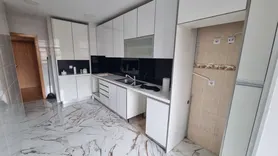 Fotografia 10 de 28: Apartamento (T3) - (c/121,00m²) - Santa Marinha / Vila Nova 