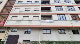 Fotografia 3 de 28: Apartamento (T3) - (c/121,00m²) - Santa Marinha / Vila Nova 