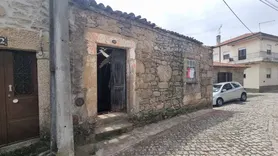 Fotografia 6 de 29: Moradia p/ recuperação - (c/ 100,00m²) – Caria / Belmonte