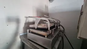 Fotografia 5 de 8: Equipamento Hoteleiro - Forno | Arca | Frigorífico| Balcões 