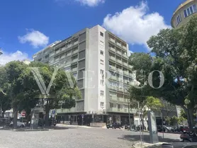 Fotografia 2 de 50: Fração autónoma designada pela letra “O“ no quinto andar esq