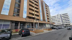 Fotografia 3 de 3: Estacionamento
