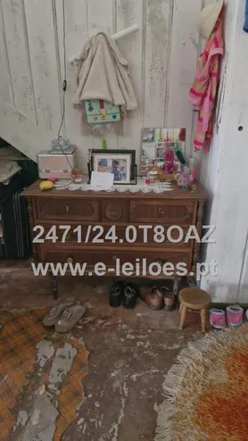 Fotografia 7 de 12: Bens Móveis