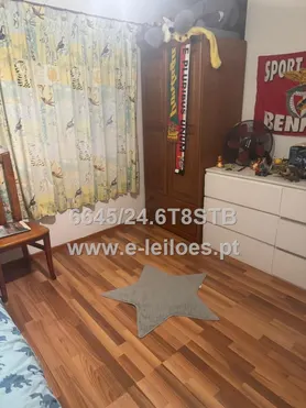 Fotografia 11 de 15: Imóvel duplex, sito em Casal das Figueiras, Setúbal