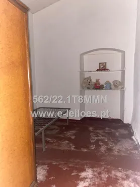 Fotografia 11 de 51: Prédio misto sito em São Manços - Évora