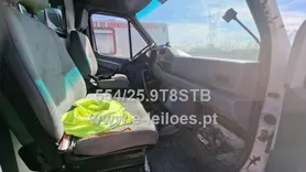 Fotografia 6 de 8: Veículo Ligeiro - Ambulância - Mercedes-Benz (28-03-IM) - V.