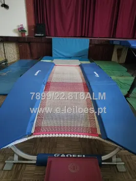 Fotografia 3 de 6: Lote de trampolins de ginástica