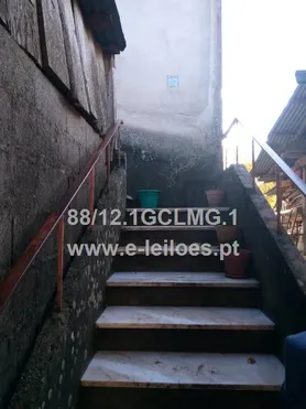 Fotografia 10 de 13: Casa de habitação com dois andares em Lamego ( Almacave e Sé