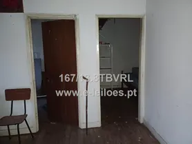 Fotografia 3 de 13: Casa de R/c e 1º Andar em Fiolhoso - Murça