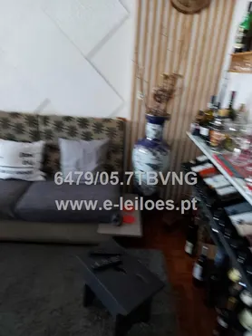 Fotografia 4 de 12: Móveis de habitação