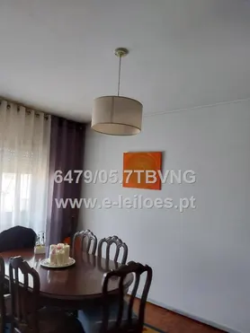 Fotografia 5 de 12: Móveis de habitação