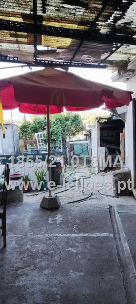 Fotografia 11 de 28: PRÉDIO CONSTITUIDO POR  2 ANDARES,  ANEXOS E QUINTAL