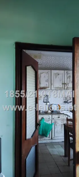 Fotografia 8 de 28: PRÉDIO CONSTITUIDO POR  2 ANDARES,  ANEXOS E QUINTAL