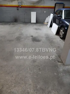 Fotografia 3 de 4: Lugar de Garagem
