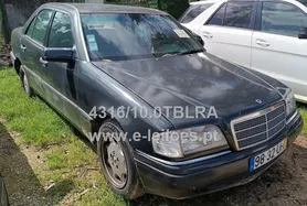 Fotografia 1 de 6: Veículo MERCEDES-BENZ Modelo: C220 D (202 121)